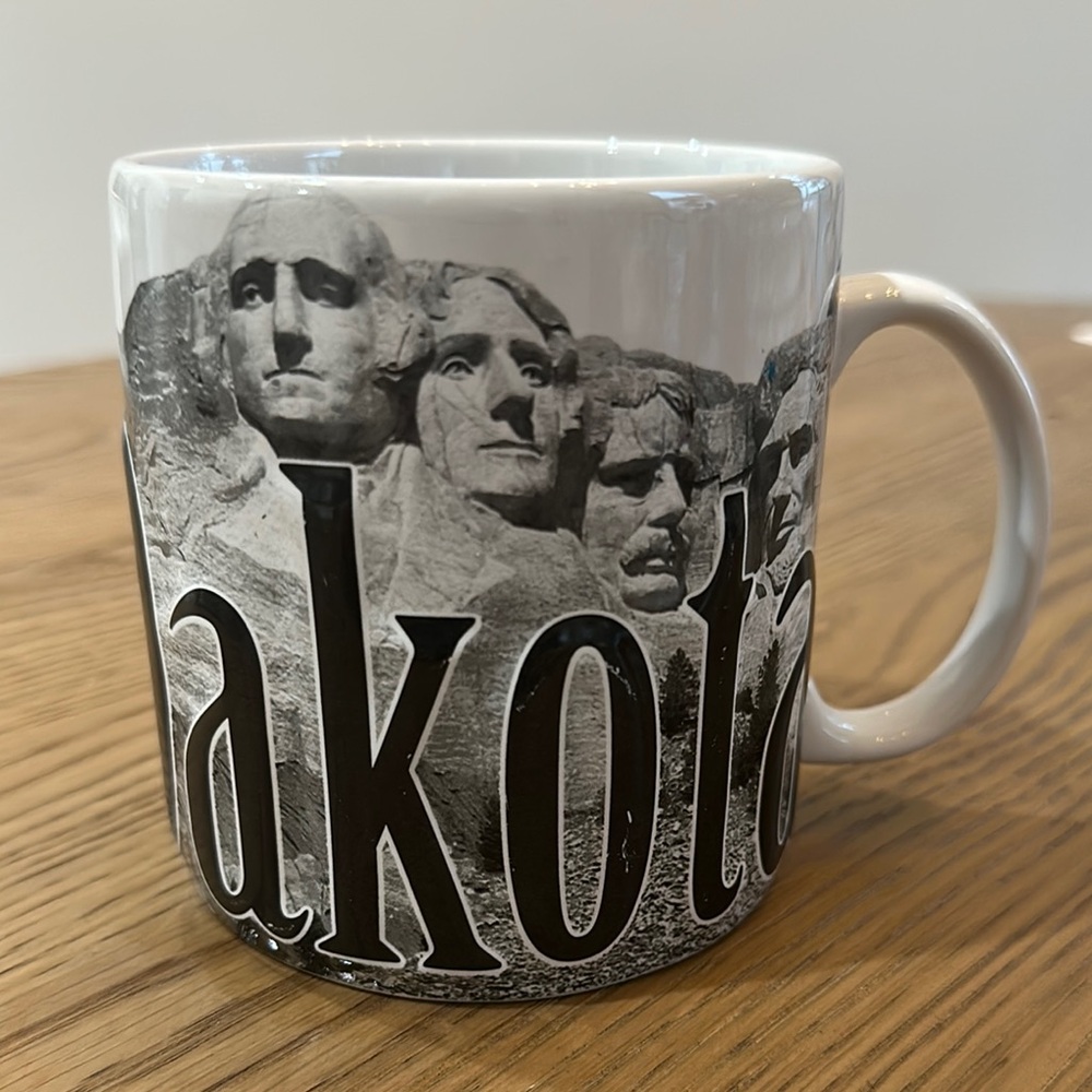 Mount Rushmore South Dakota Large Mug - Black and White